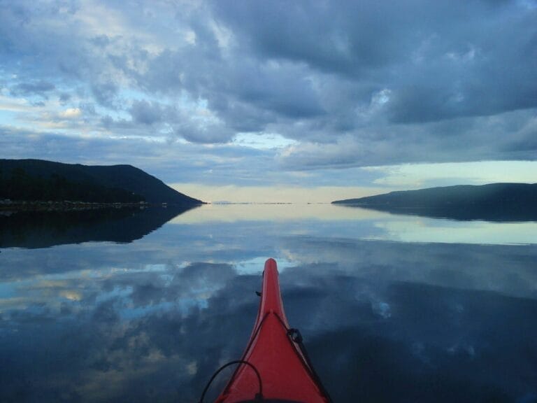 Feuer, Eis und raue Küsten - Island & Atlantikkanada (IS/JV015)